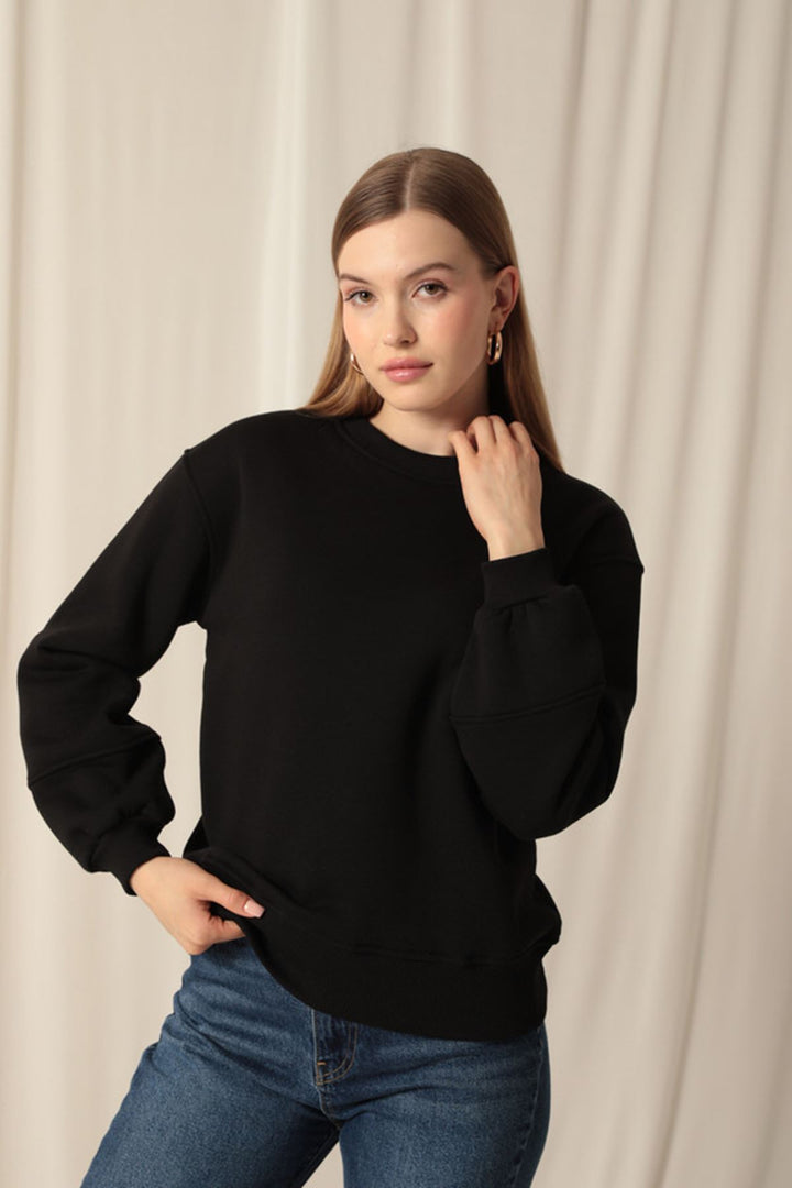 KKT Three Thread Fabric Zero Collar Women's Black Sweat - Santa María Huatulco