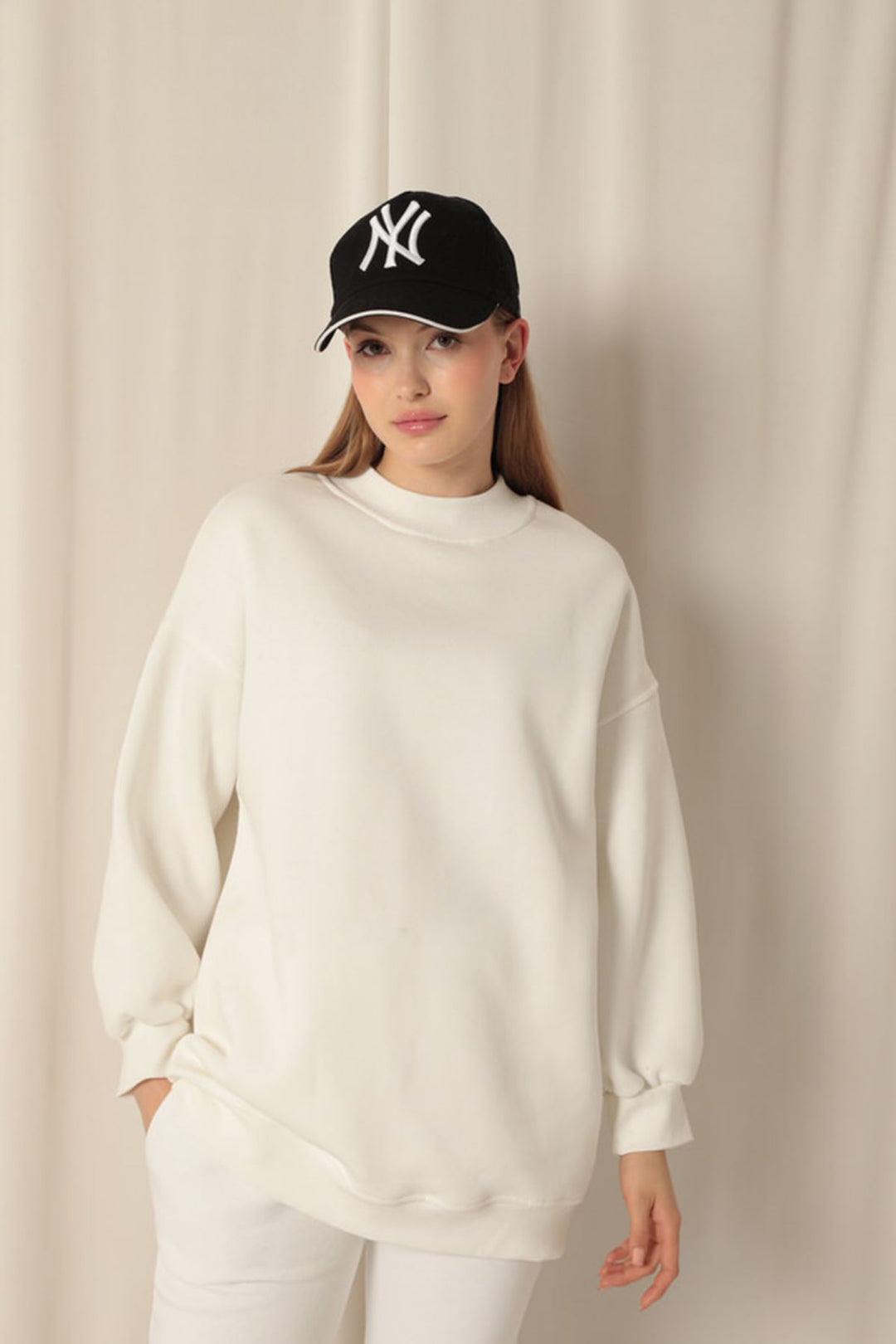 KKT Long Basic Women's Ecru Sweat - Bury Saint Edmunds
