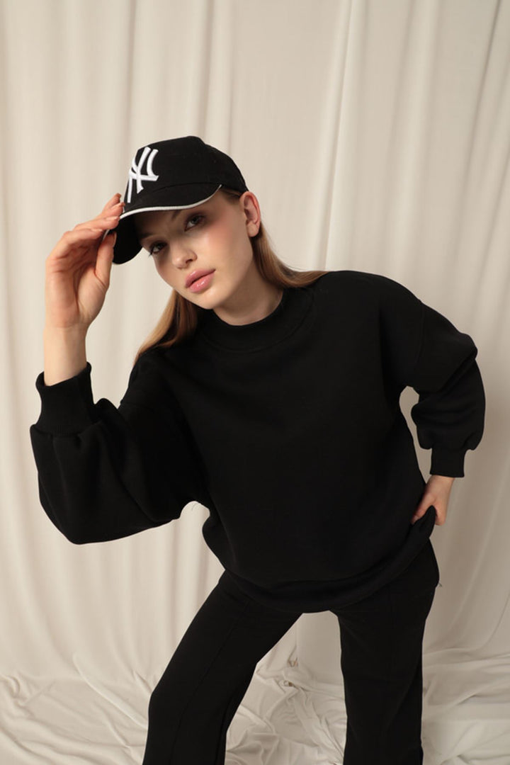 KKT Long Basic Women's Black Sweater - Barcelos