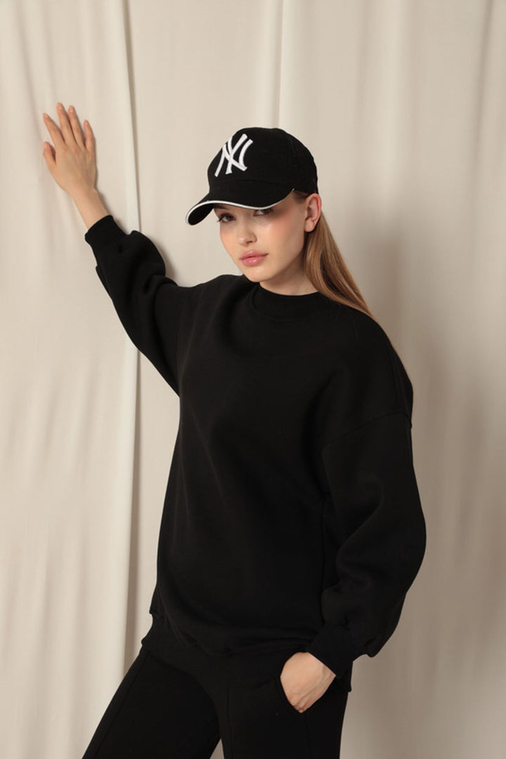 KKT Long Basic Women's Black Sweater - Barcelos