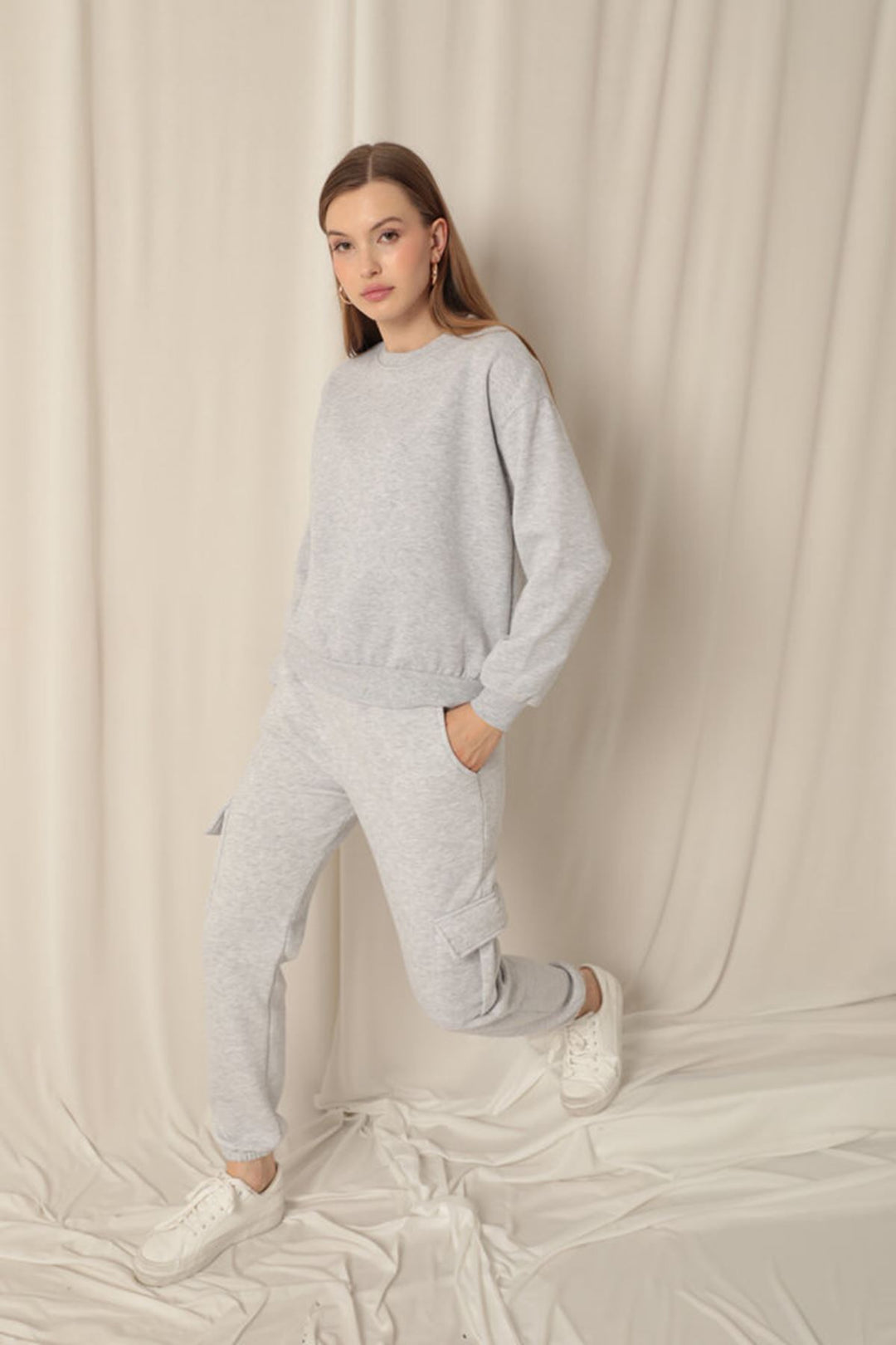 KKT Three Thread Fabric Basic Women's Gray Sweat - Macuspana