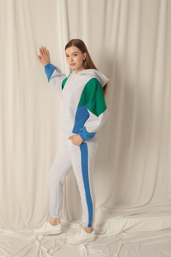 KKT Three Thread Fabric Women's Green Suit - Conway
