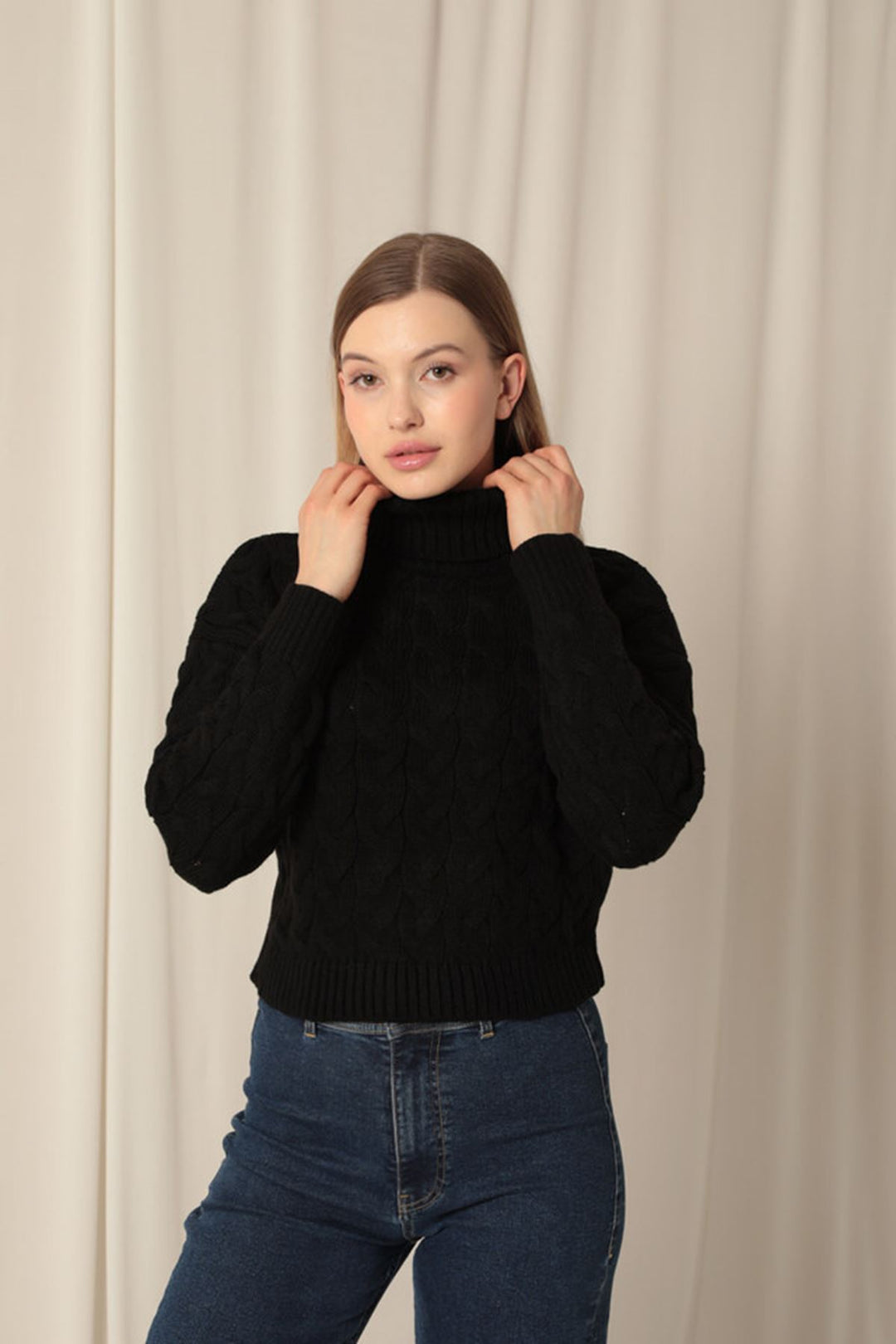KKT Knitwear Fabric Knit Detailed Women's Black Sweater - Chatham