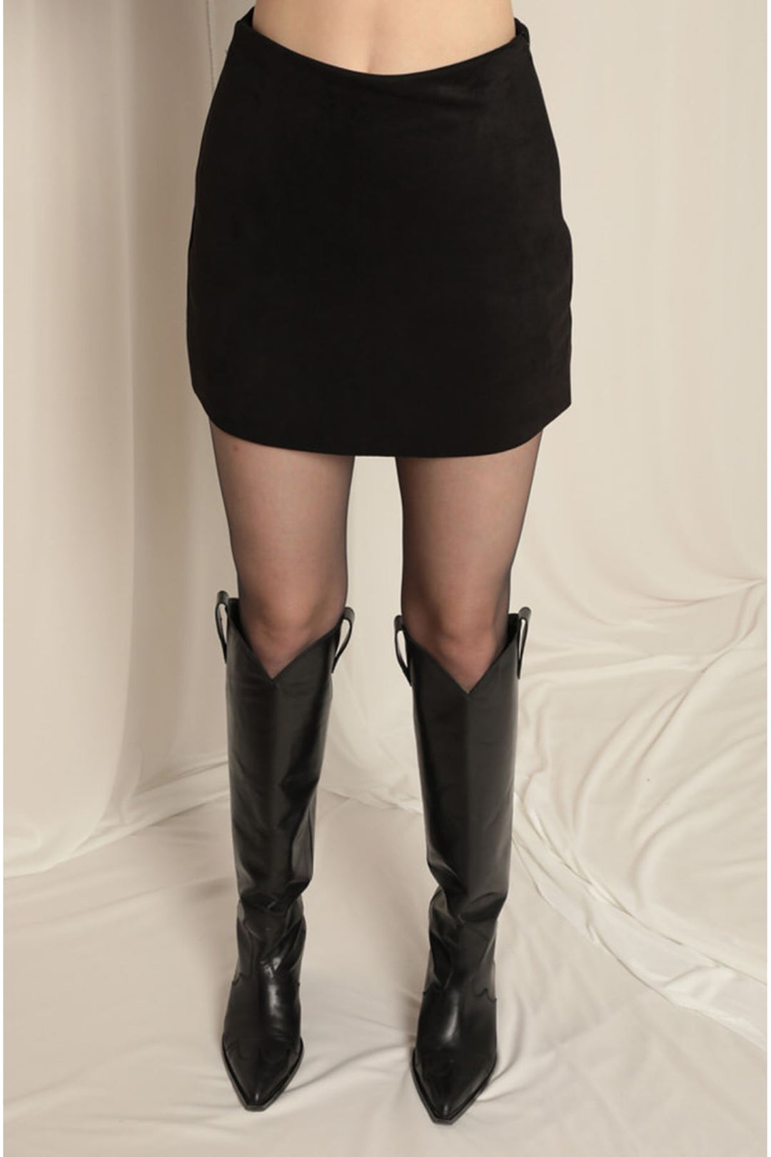 KKT Suede Fabric Shorts Skirt Women's Black Suit - Albano Laziale