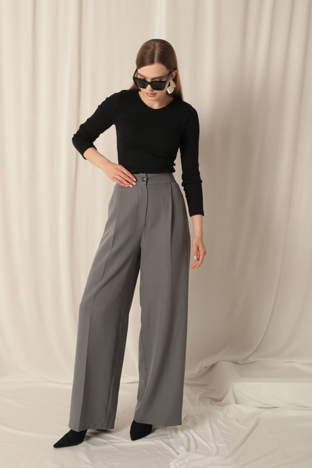 KKT Atlas Fabric Palazzo Women's Gray Trousers - Pistoia