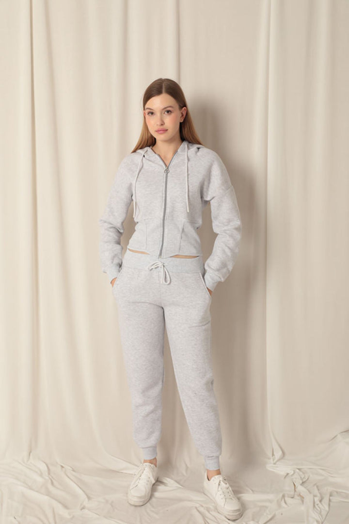 KKT Three Thread Fabric Zippered Women's Beige Suit - Romeoville
