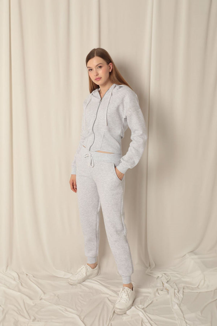 KKT Three Thread Fabric Zippered Women's Beige Suit - Romeoville