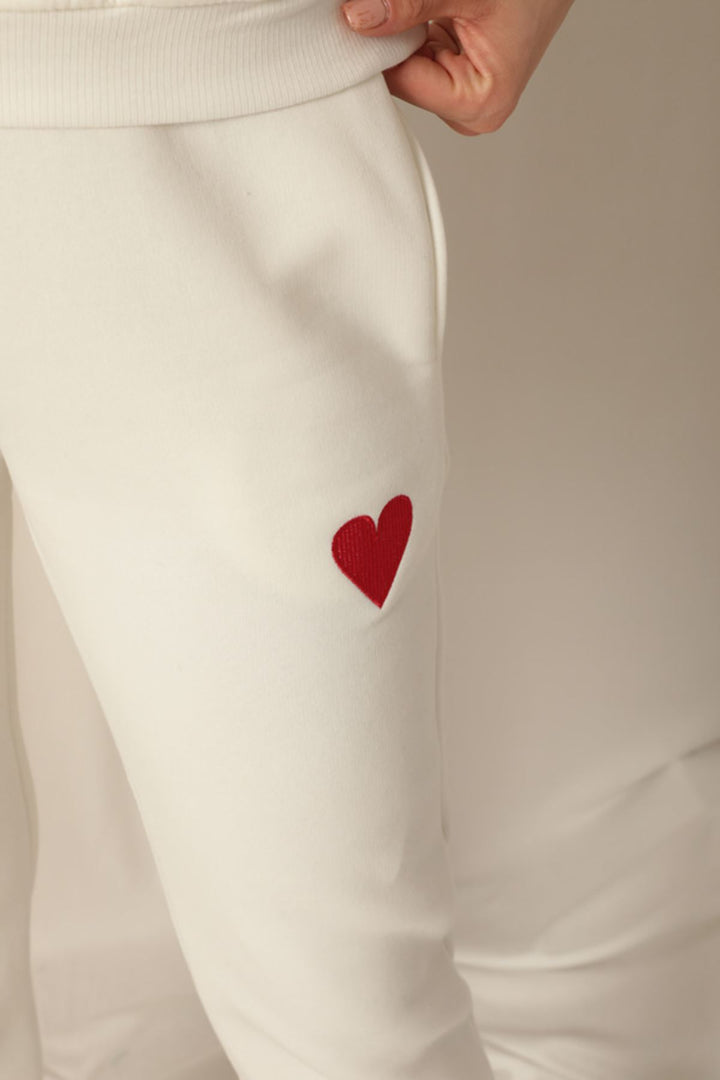 KKT Three Thread Fabric Heart Embroidery Women's Ecru Suit - Mankato