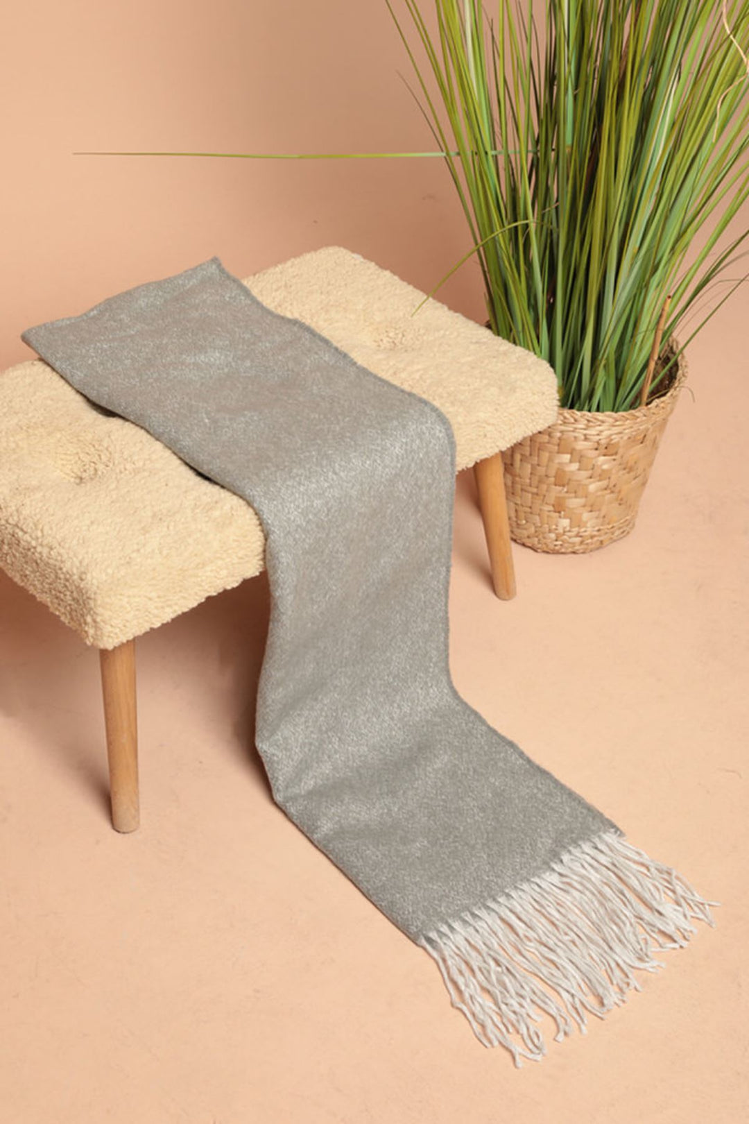 KKT Women's Thick Plain Boucle Light Gray Shawl - Buckeye