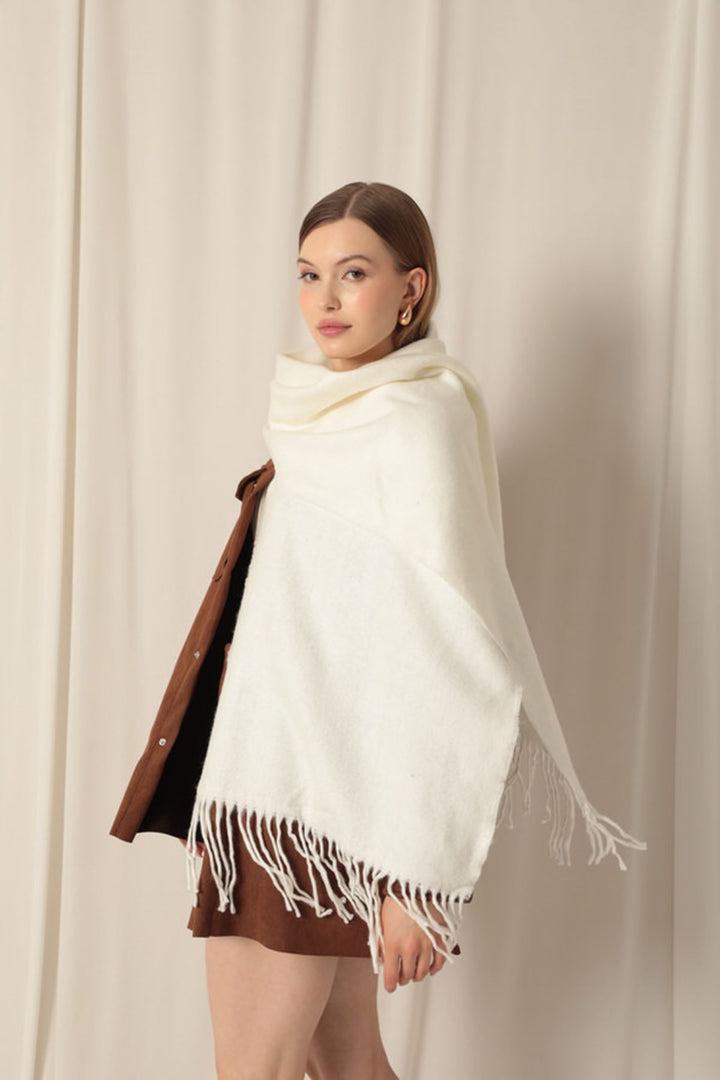 KKT Women's Thick Plain Boucle Ecru Shawl - Commerce City