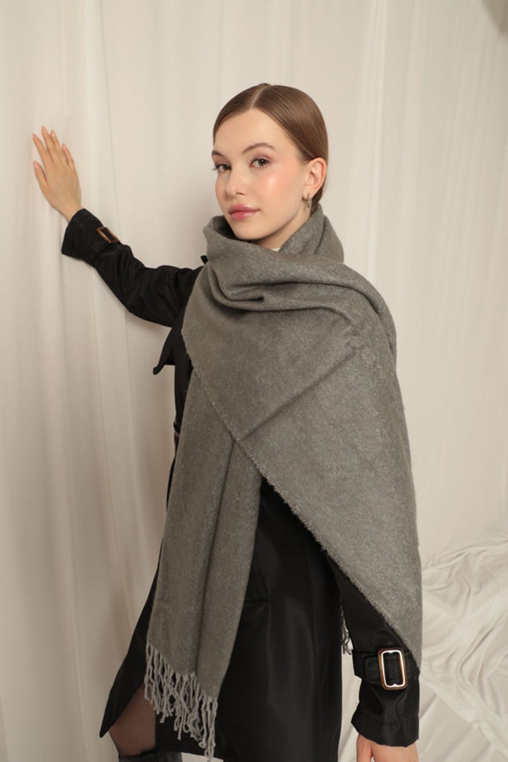 KKT Women's Thick Plain Boucle Dark Gray Shawl - Stockport