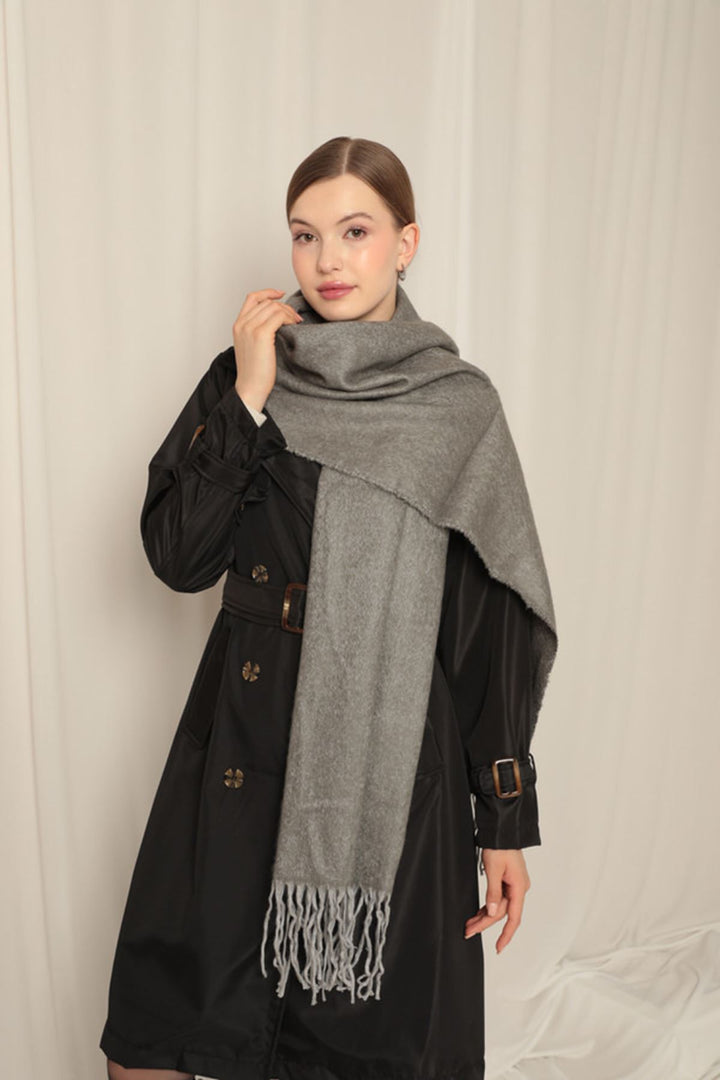 KKT Women's Thick Plain Boucle Dark Gray Shawl - Stockport