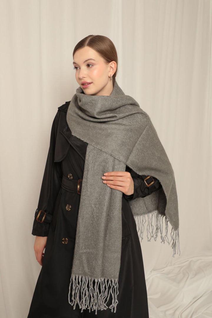 KKT Women's Thick Plain Boucle Dark Gray Shawl - Stockport