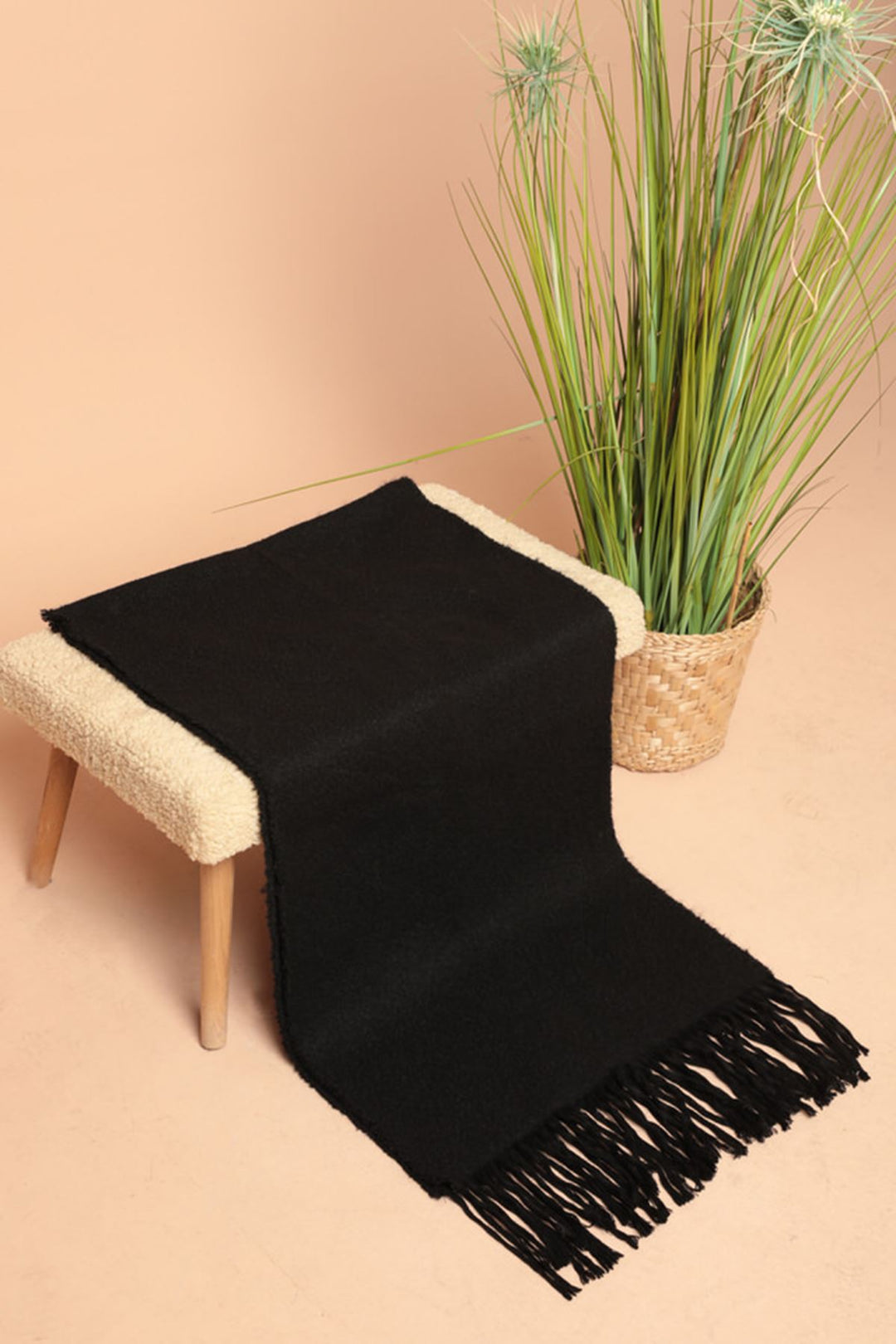 KKT Women's Thick Plain Boucle Black Shawl - Lucena