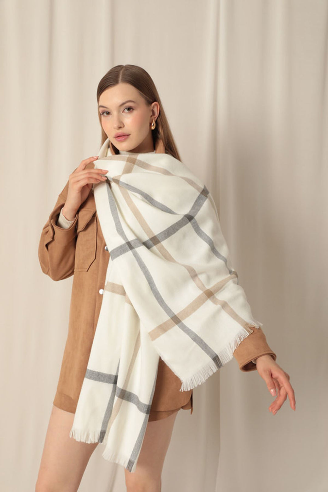 KKT Thick Striped Women's Ecru Shawl - Dale City