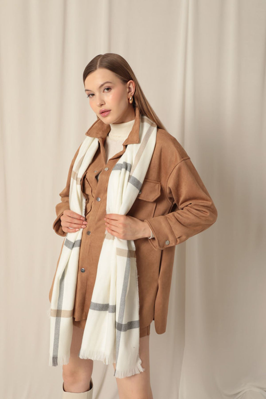 KKT Thick Striped Women's Ecru Shawl - Dale City