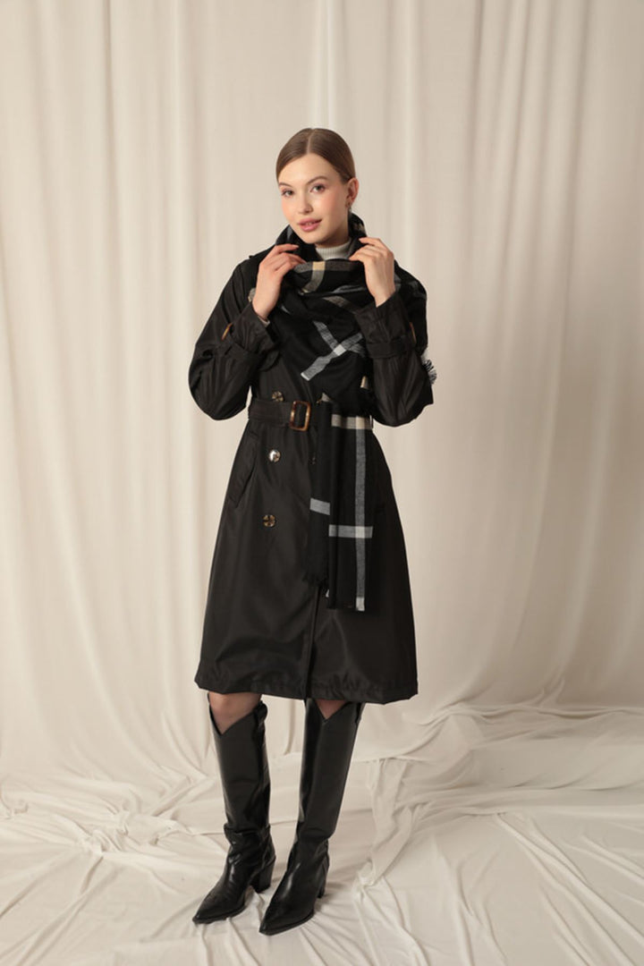 KKT Thick Striped Women's Black/Camel Shawl - Falls