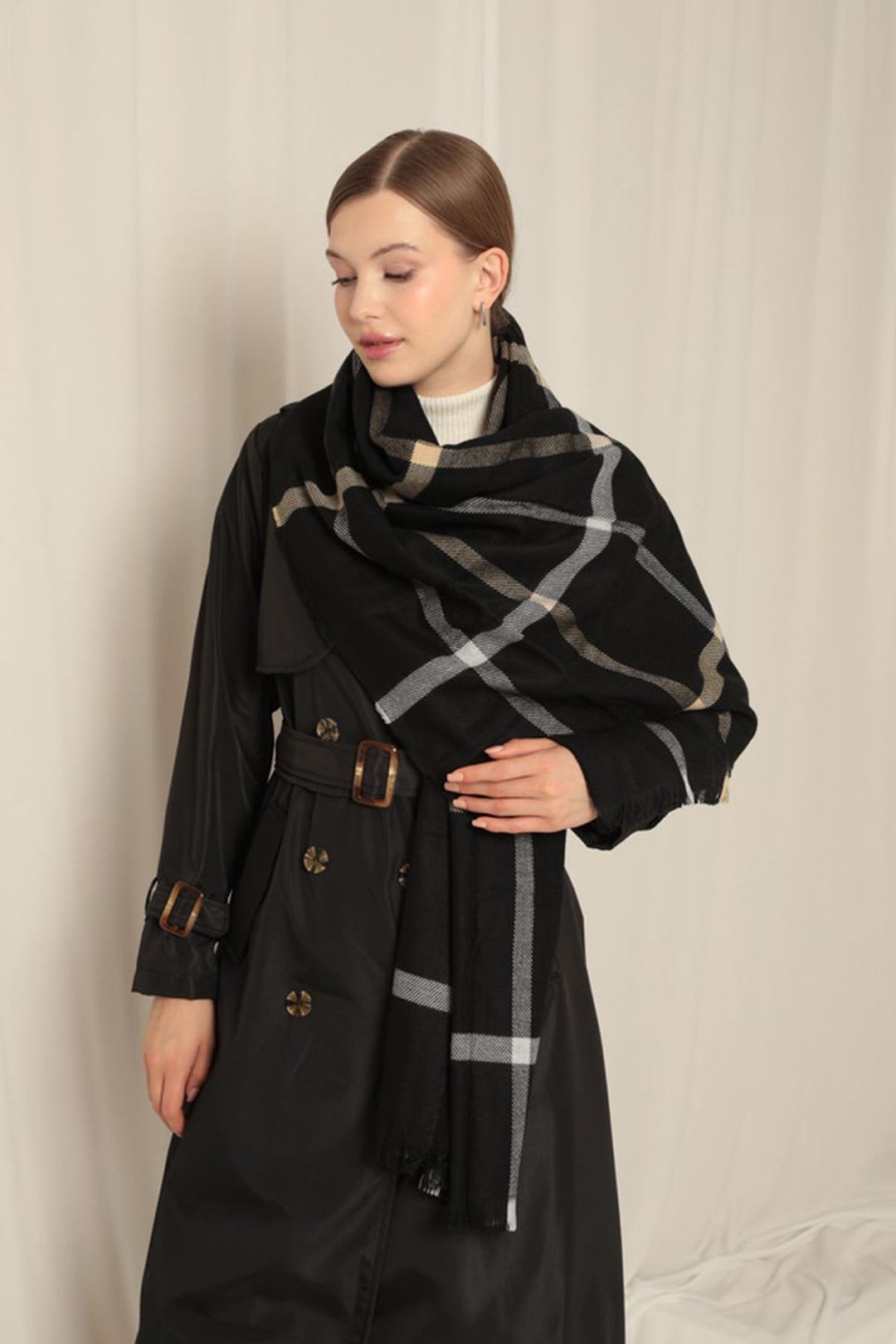 KKT Thick Striped Women's Black/Camel Shawl - Falls