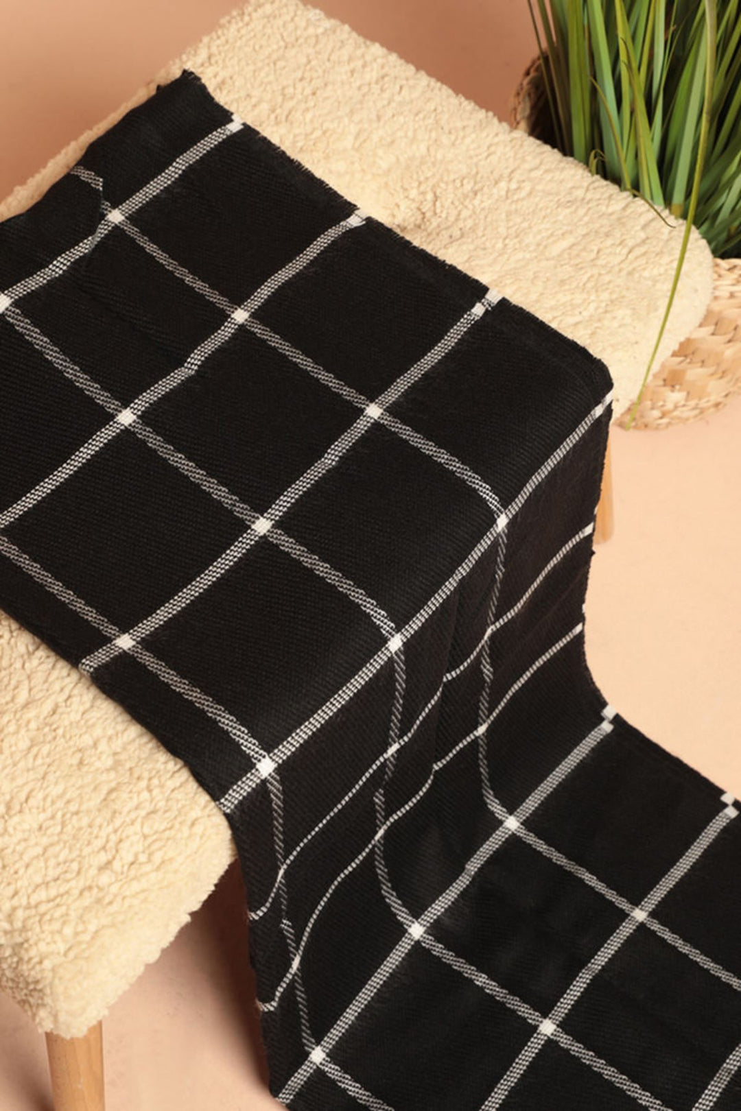 KKT Thick Striped Women's Black/Ecru Shawl - Orange