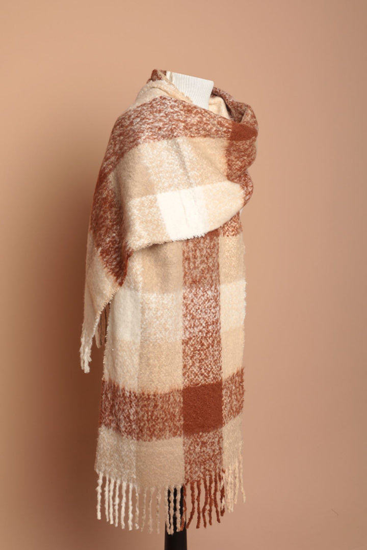 KKT Yumoş Boucle Women's Coffee Shawl - Ciudad Victoria