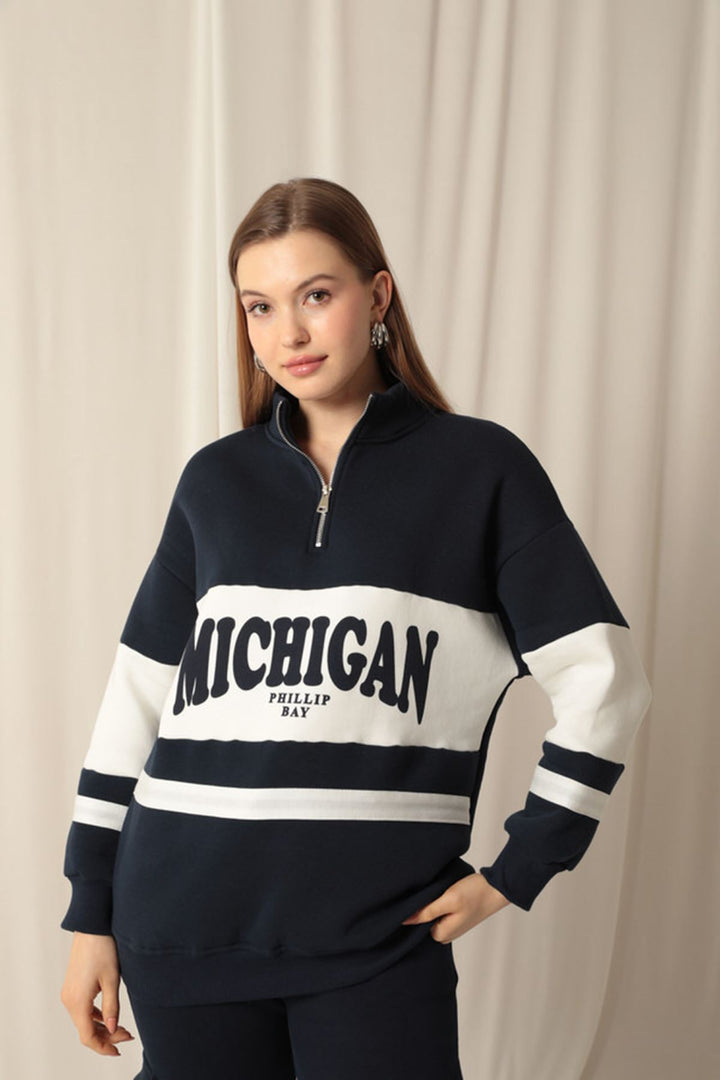 KKT Zippered Women's Navy Blue Sweater - Plantation
