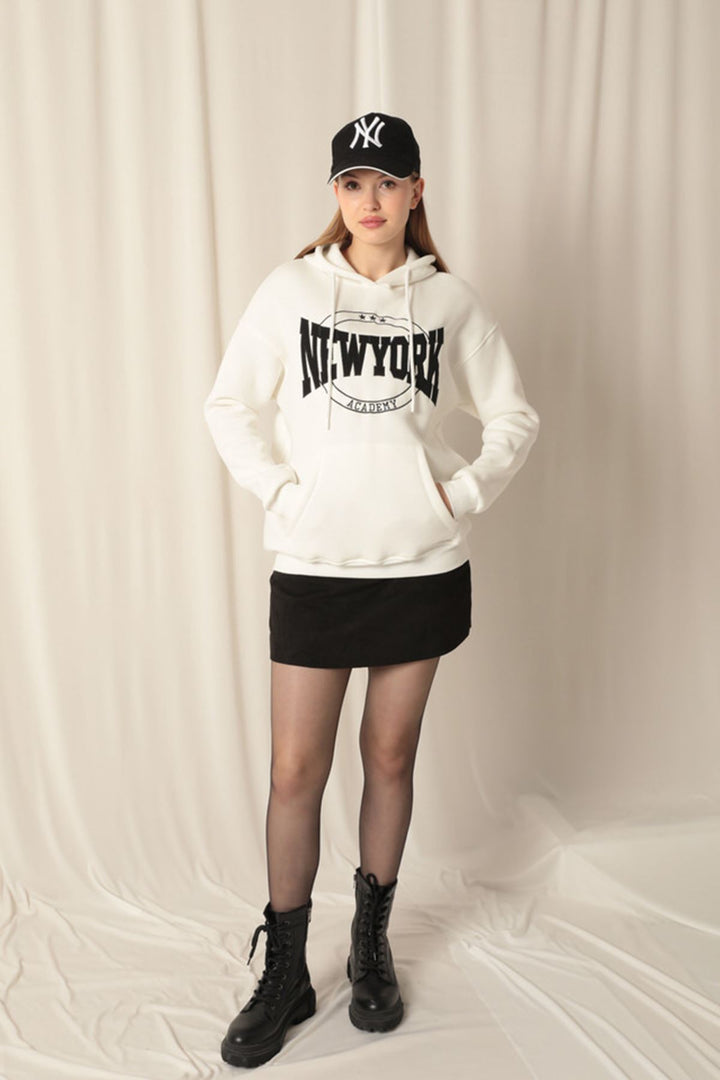 KKT Three Thread New York Embroidery Women's Ecru Sweat - Lombard