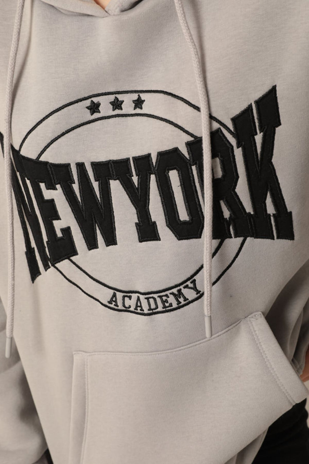 KKT New York Embroidered Women's Dark Gray Sweater - Umán