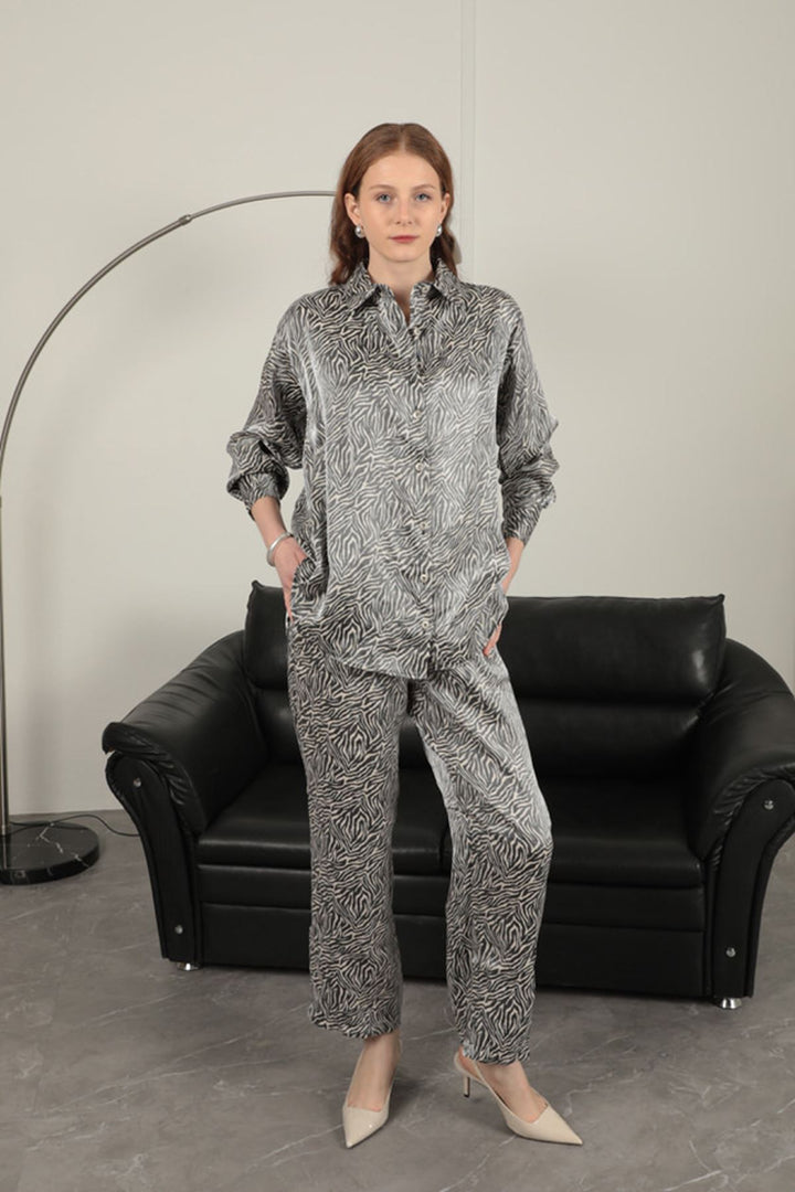 KKT Shiny Fabric Women's Zebra Pattern Suit-Beige - Veenendaal