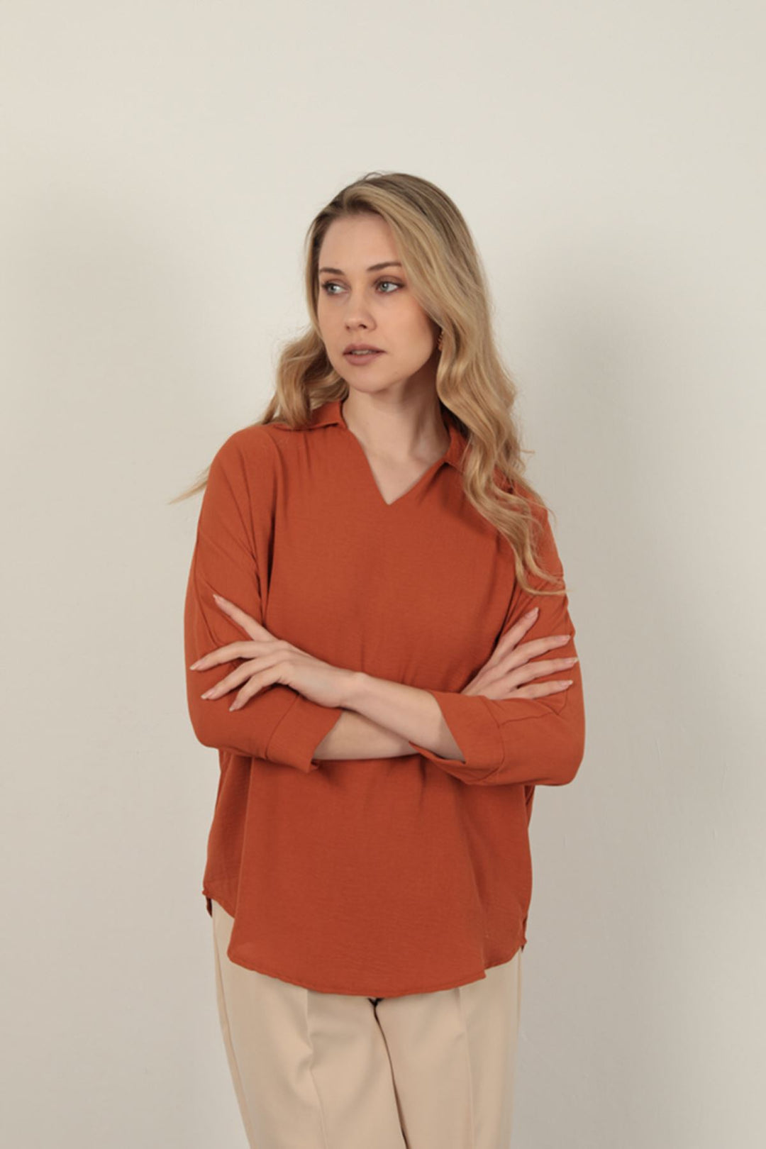 KKT V-Neck Women's Shirt-Terra - Tula de Allende