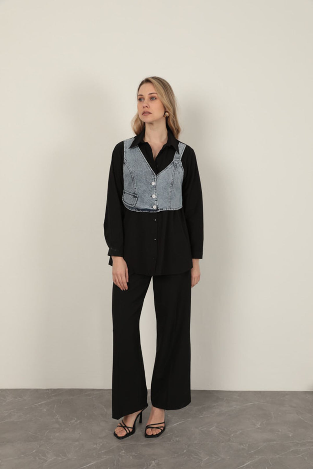 KKT Black Women's Shirt with Poplin Fabric Vest Detail - Brühl