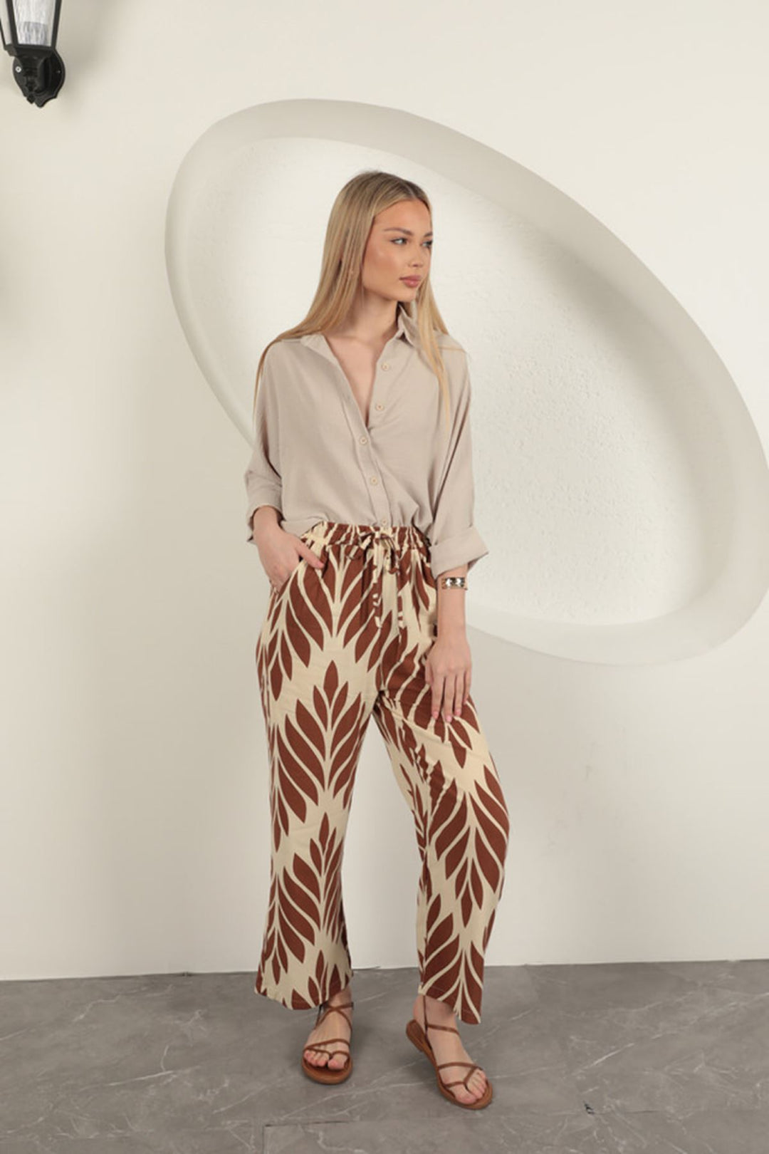 KKT Viscose Fabric Leaf Pattern Trousers-Coffee - Cleveland