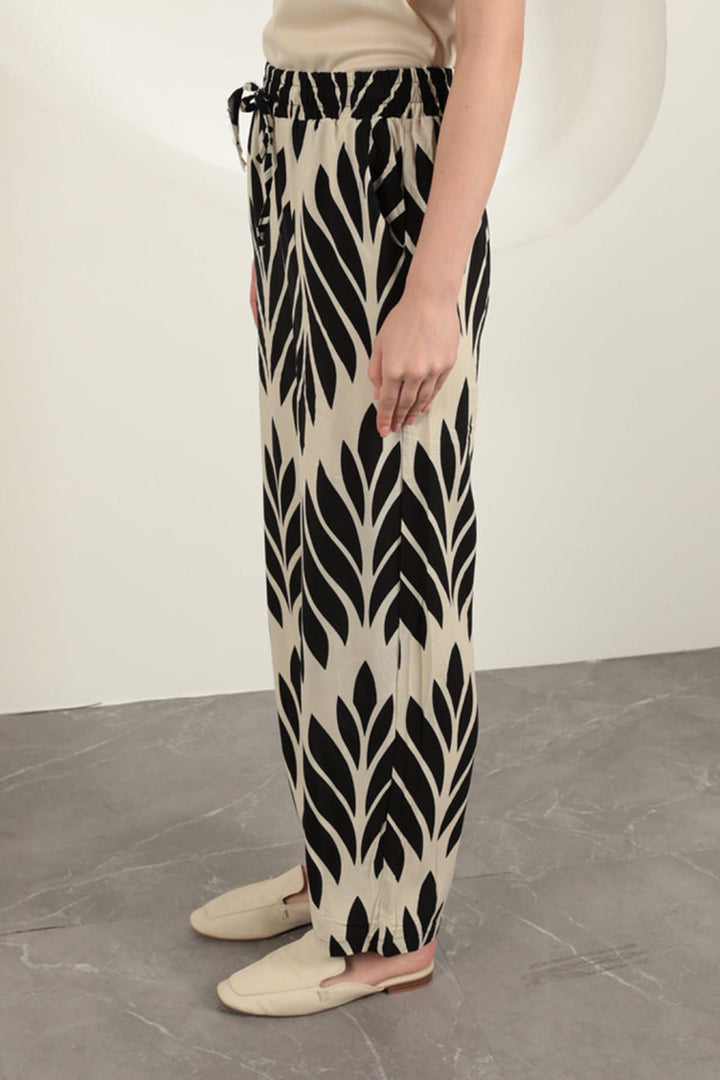 KKT Viscose Fabric Leaf Pattern Trousers-Black - Padova
