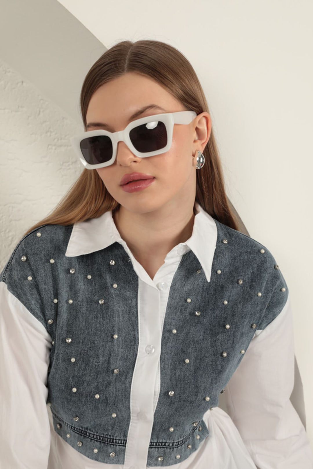 KKT Poplin Fabric Pearl Detailed White Women's Shirt - Poti
