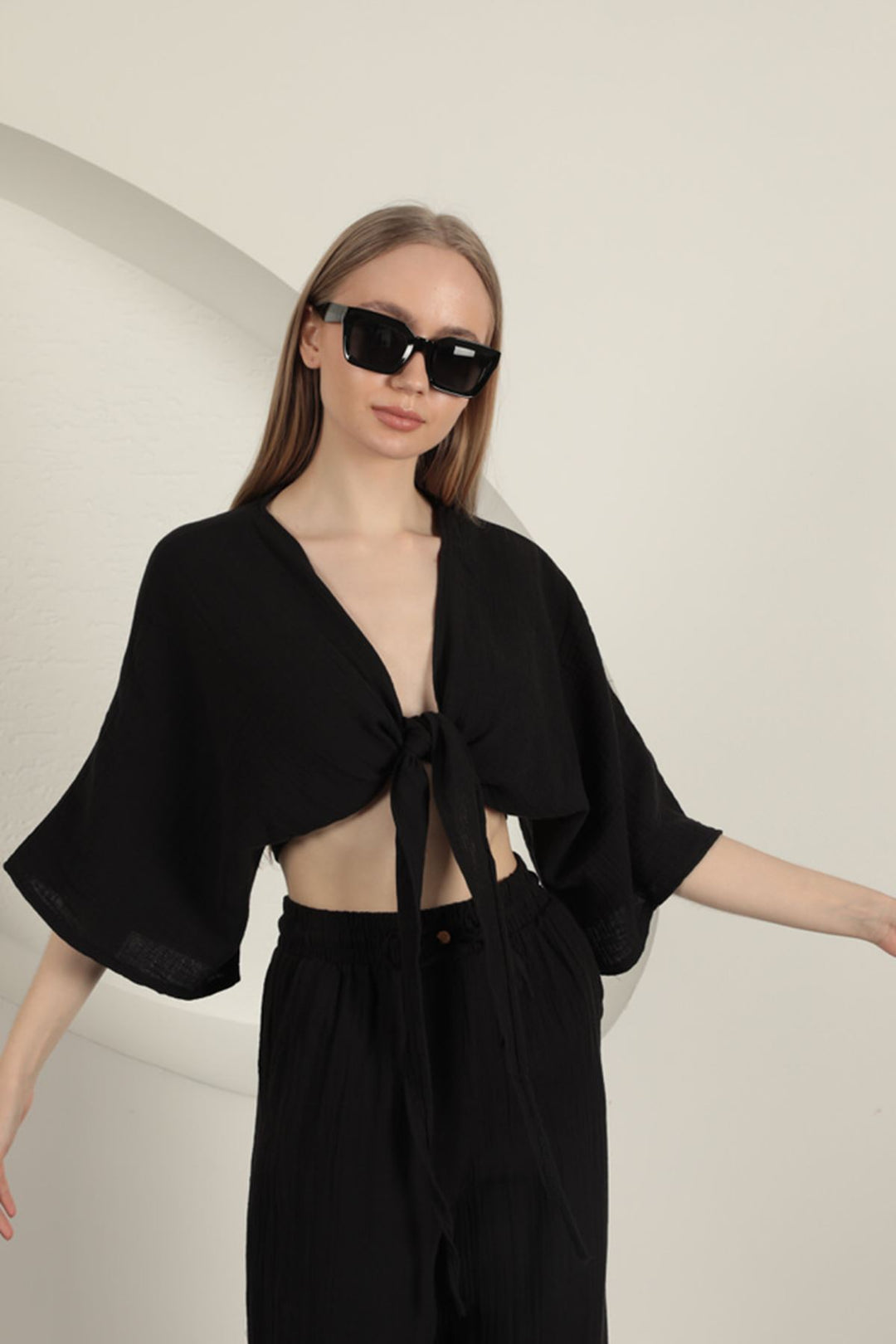 KKT Muslin Fabric Kimono-Black - Pantin