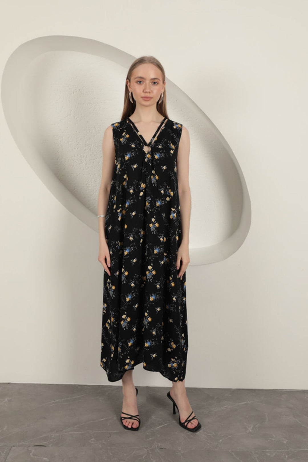 KKT Viscose Fabric Floral Patterned Dress-Black - Tezoyuca