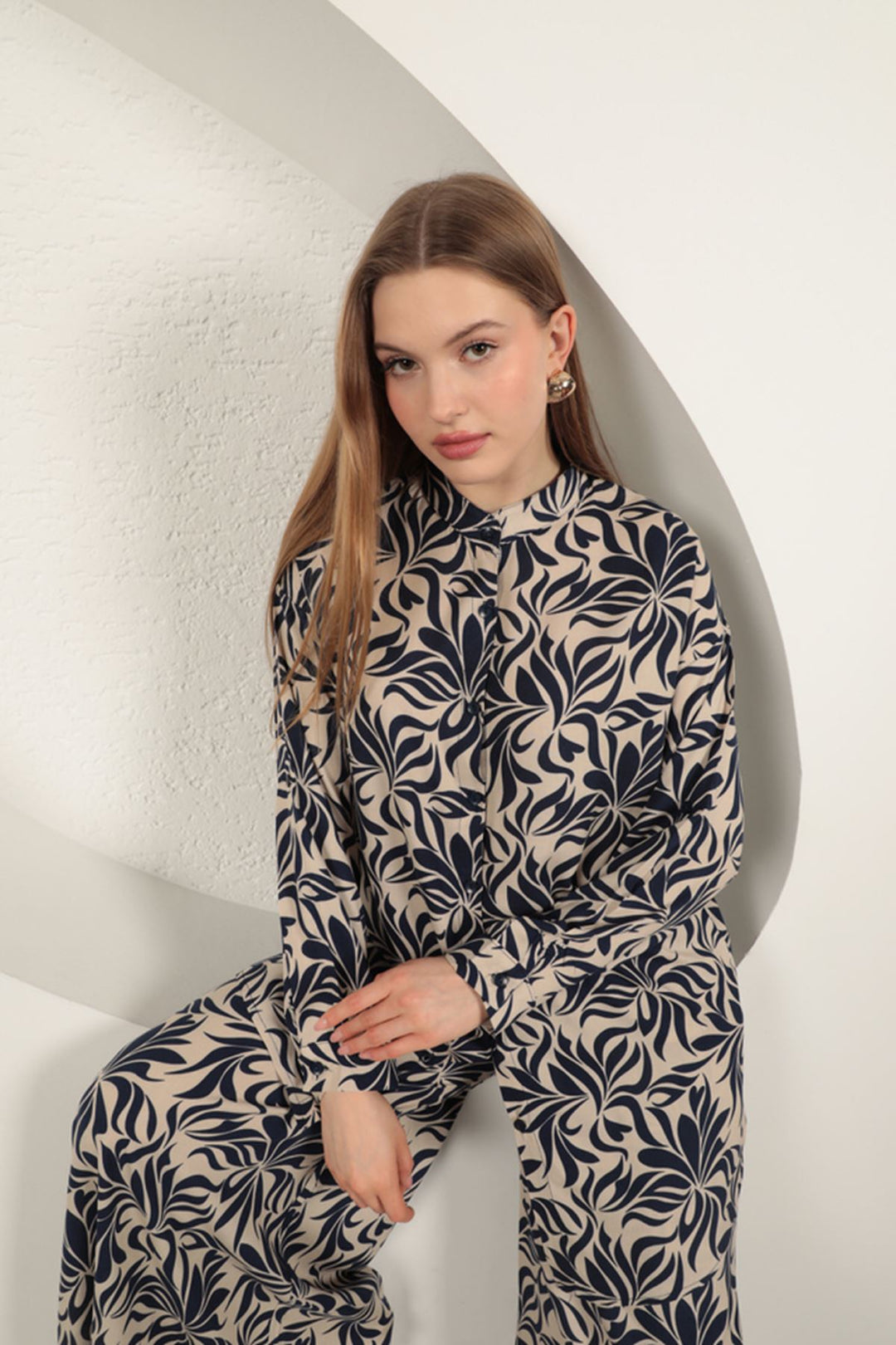 KKT Viscose Fabric Patterned Women's Suit-Navy Blue - Mississauga