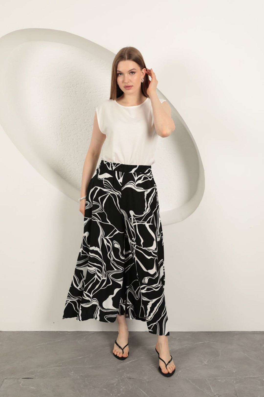 KKT Viscose Patterned Women's Suit-Black - Ludwigsburg