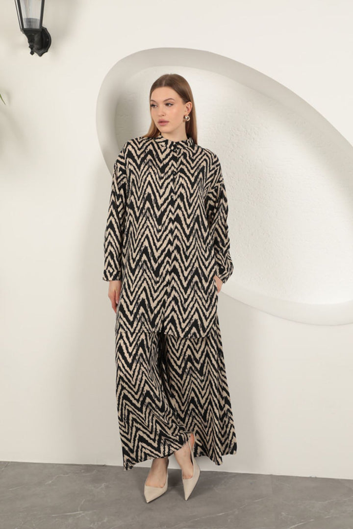 KKT Viscose Fabric Striped Women's Suit-Beige - Colmenar Viejo