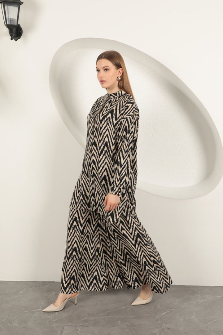 KKT Viscose Fabric Striped Women's Suit-Beige - Colmenar Viejo