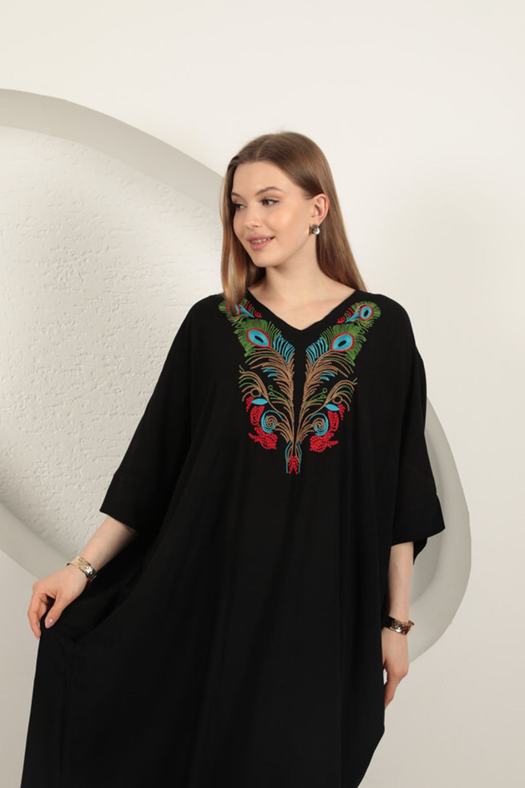 KKT Viscose Fabric Embroidered Dress-Black - Ocuilan de Arteaga