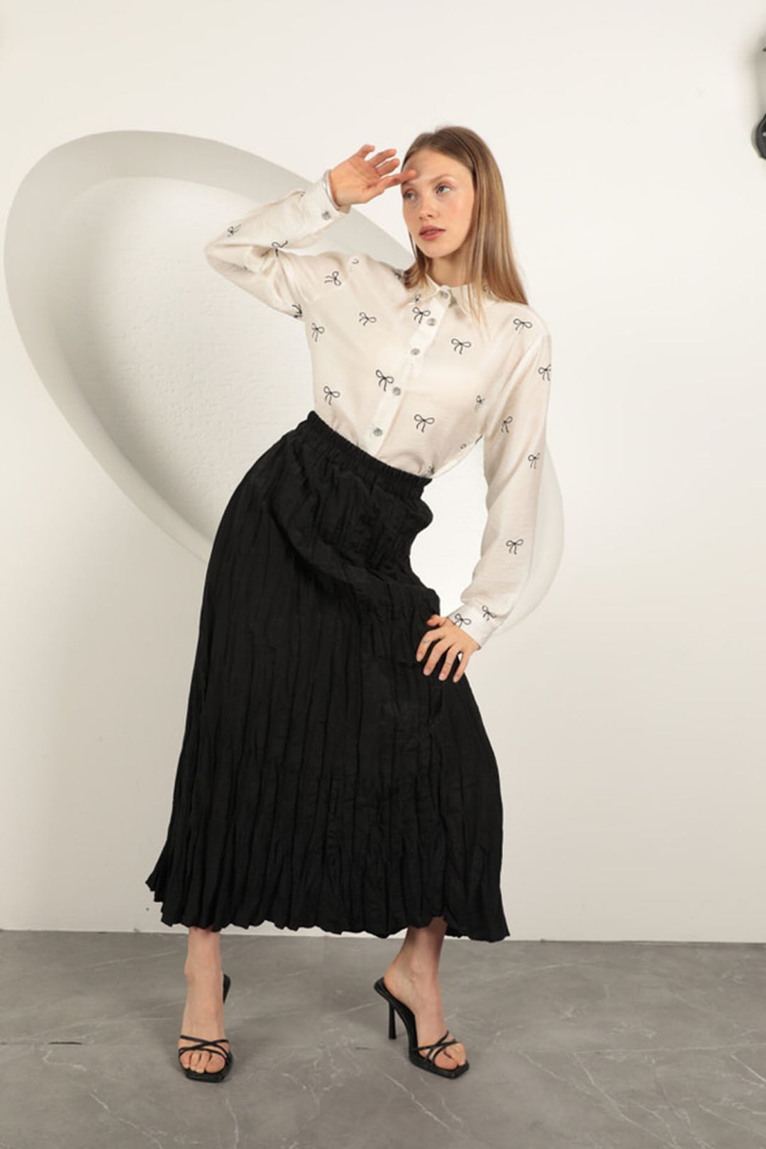 KKT Modal Fabric Bow Patterned Suit-Black - Palermo
