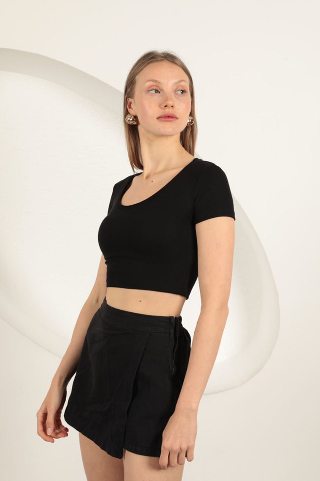 KKT V Neck Basic T-Shirt-Black - West Valley City