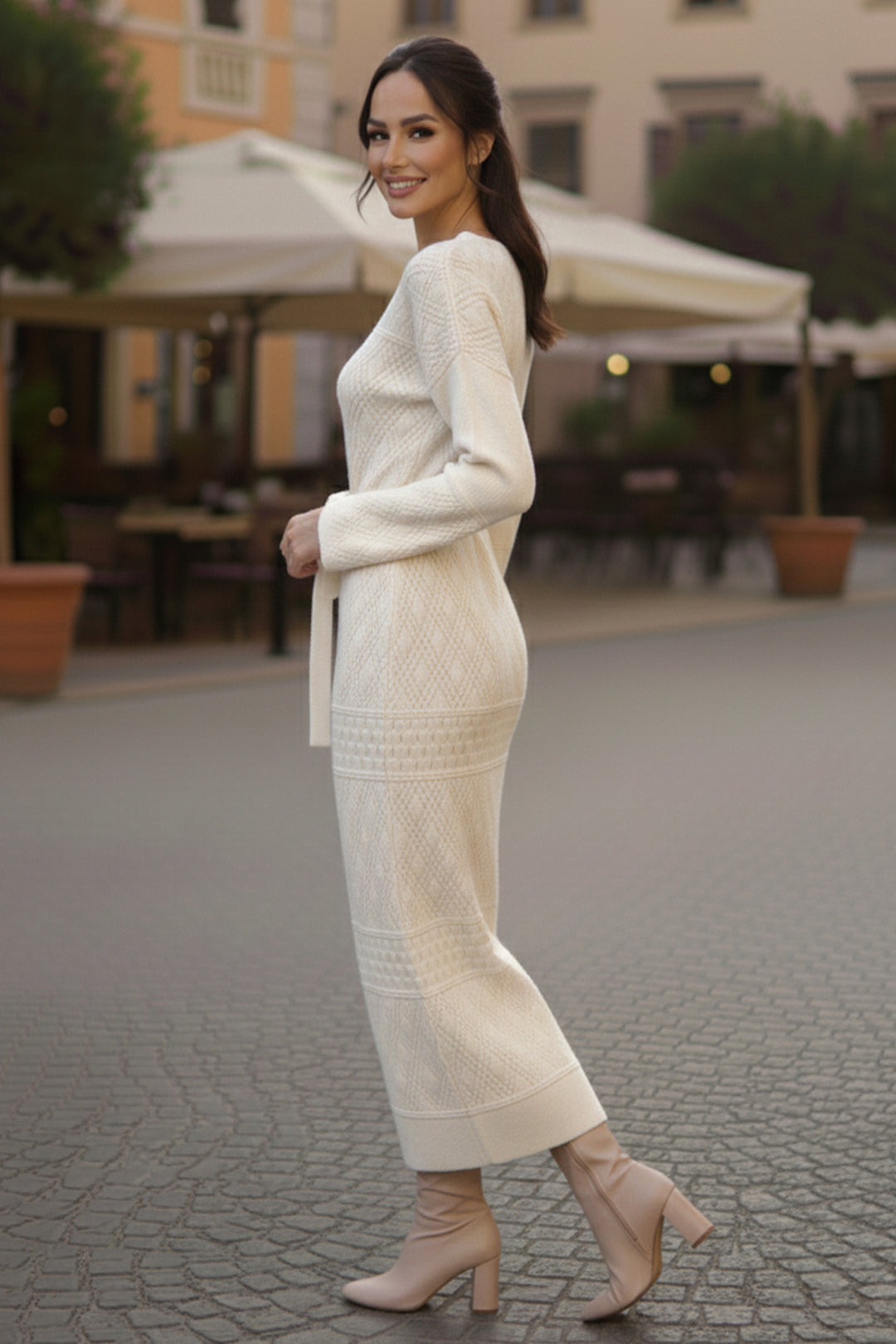BNG Women Baklava Desenli Fileli Triko Elbise R4454 Taş Rengi - Carson