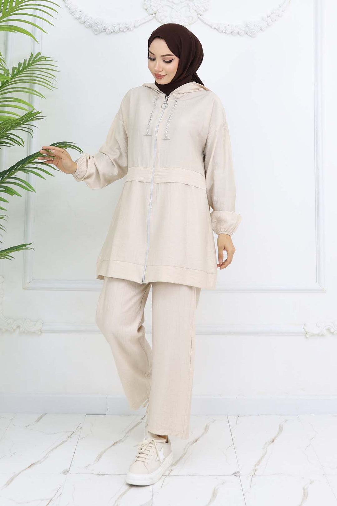 BNG Women Zincir Detaylı Tesettür Takım Taş Rengi 4760 - Mainz