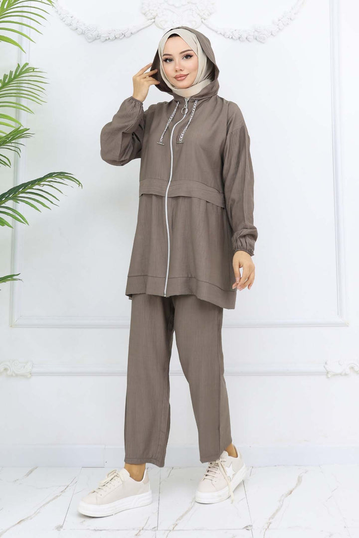 BNG Women Zincir Detaylı Tesettür Takım Vizon 4760 - Germering