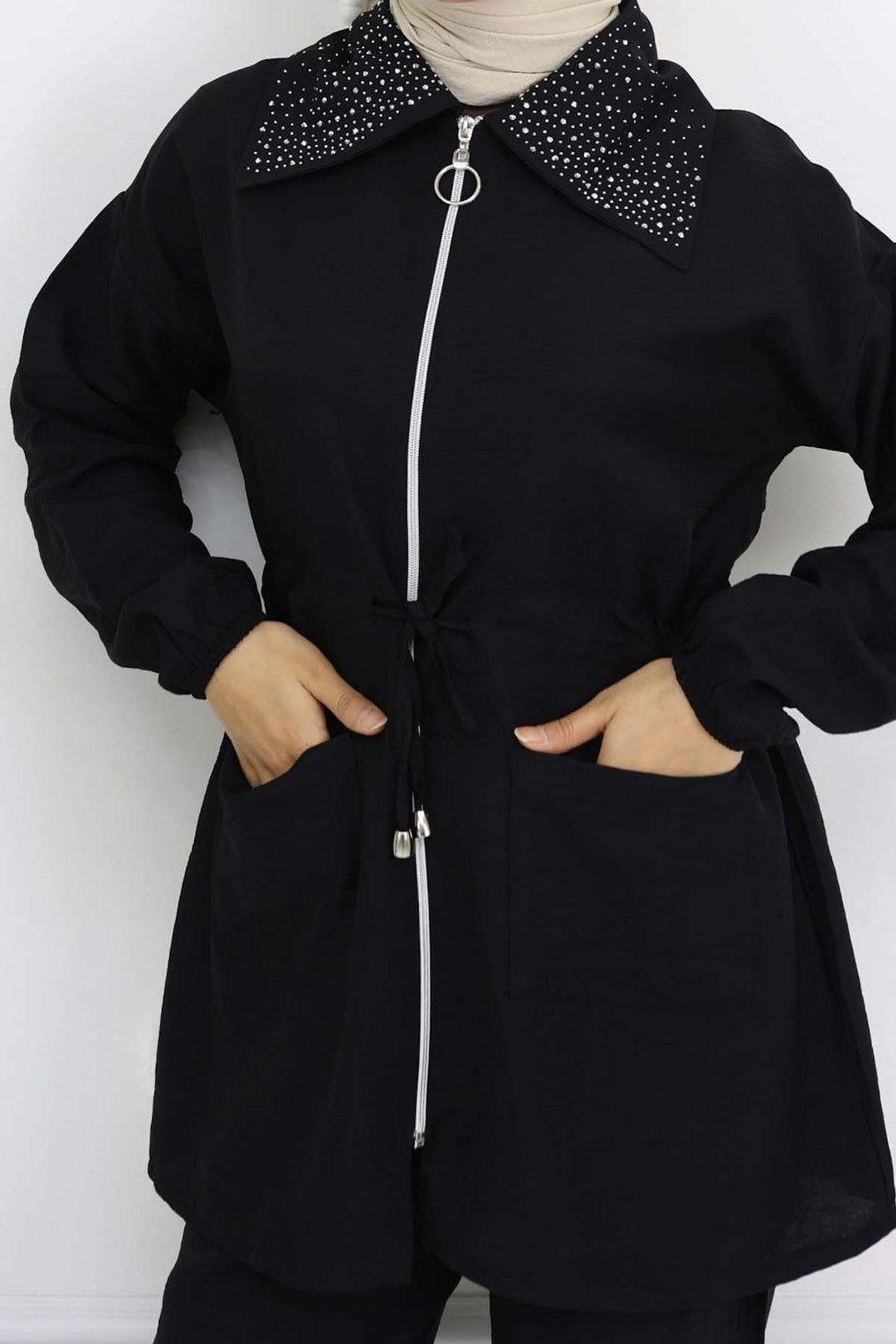 BNG Women Yakası Taş Detaylı Tesettür Takım  Siyah 4727 - Florence