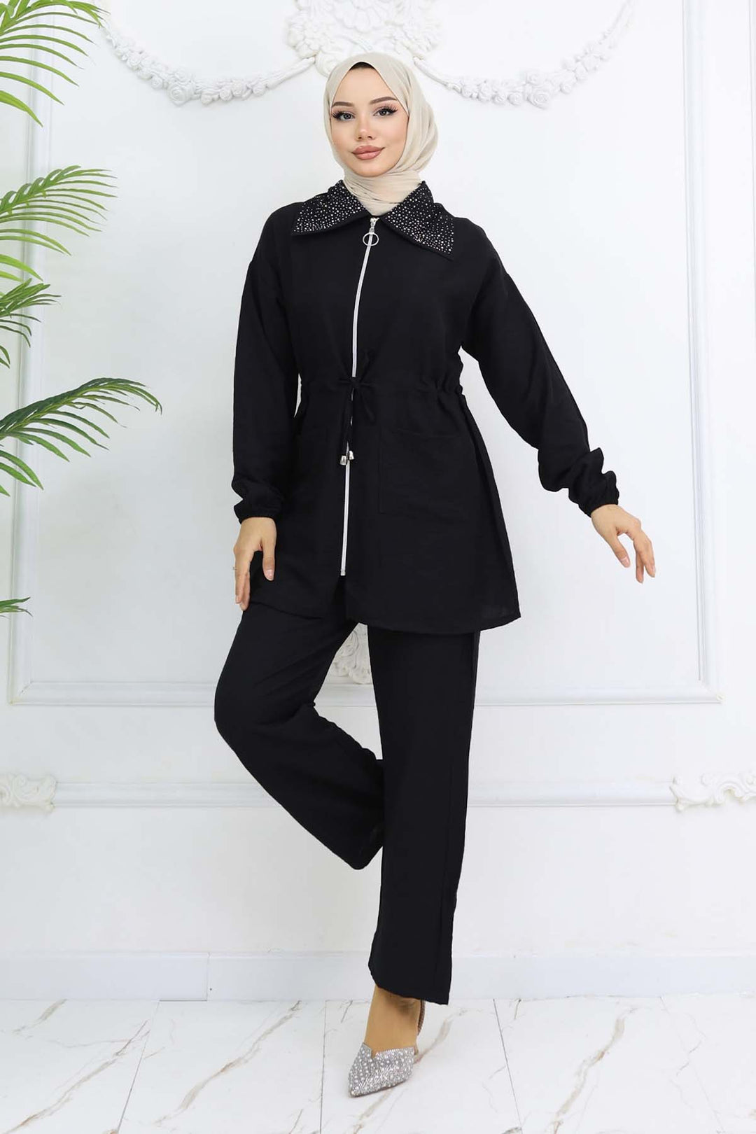 BNG Women Yakası Taş Detaylı Tesettür Takım  Siyah 4727 - Florence