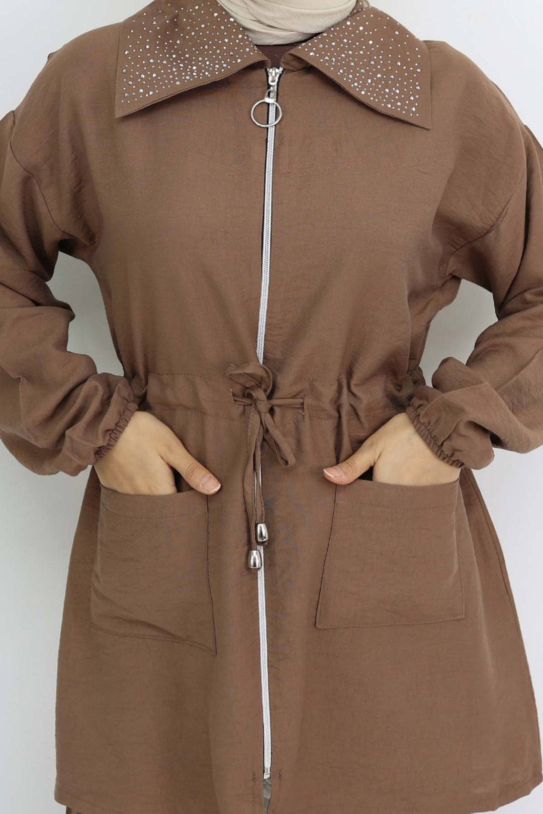 BNG Women Yakası Taş Detaylı Tesettür Takım Taba 4727 - Nashville