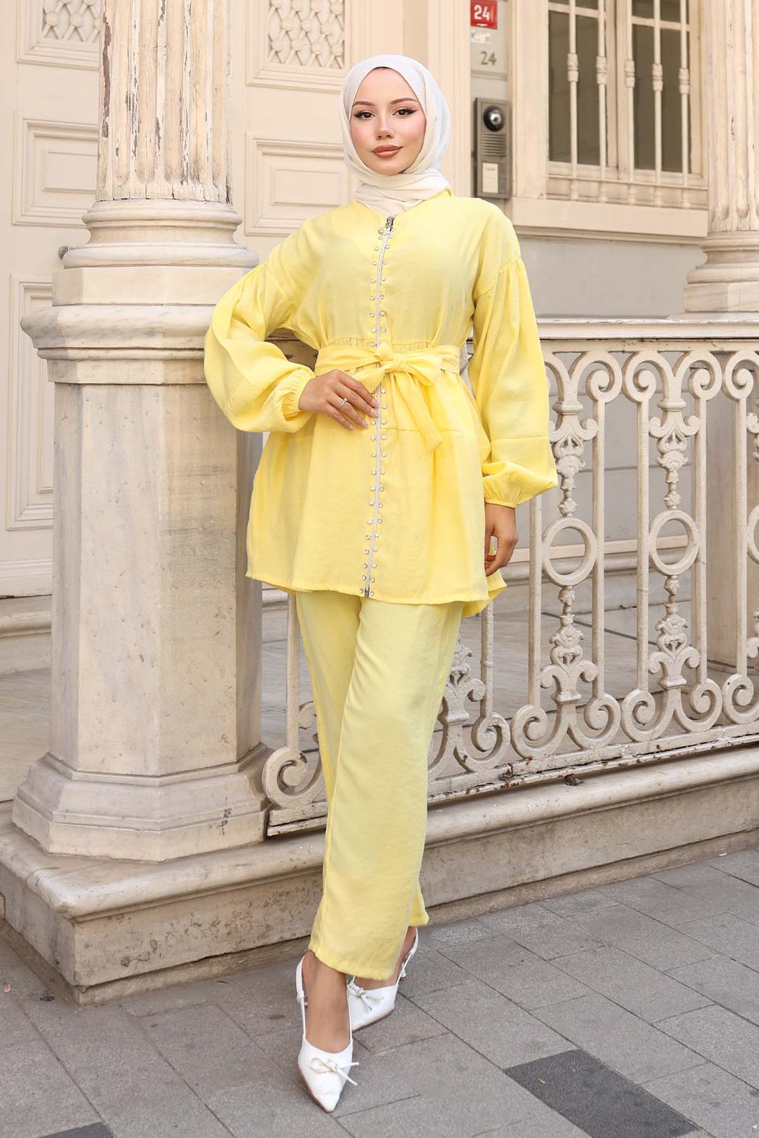 BNG Women Stone Detailed Two-Piece Yellow 4877 - Colchester