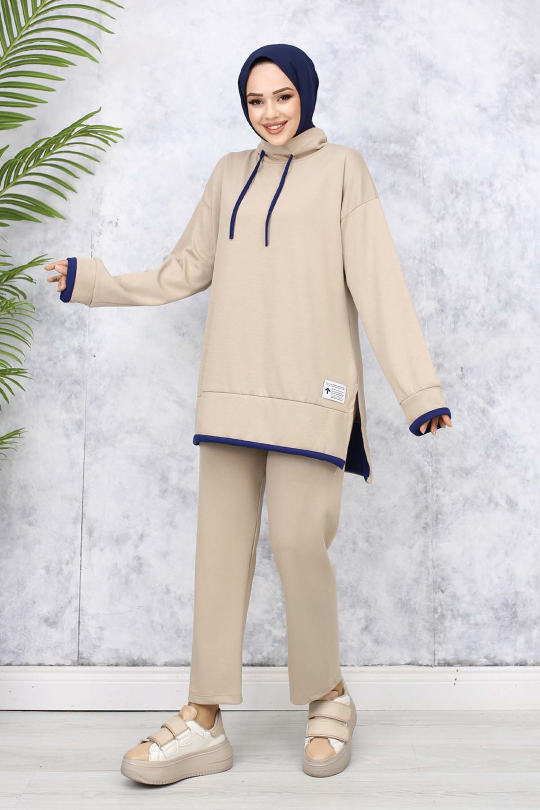 BNG Women Detailed Collar Two-Piece Beige Suit 4581 - Sassari